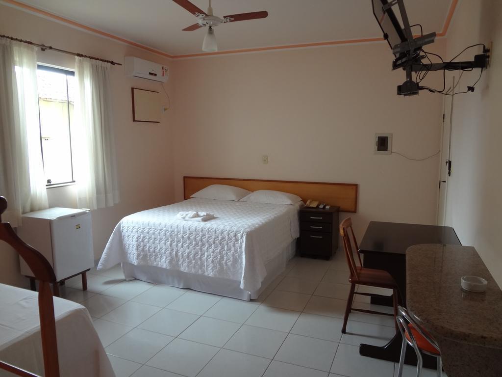 Pousada Barra Mares Mucuri Phòng bức ảnh